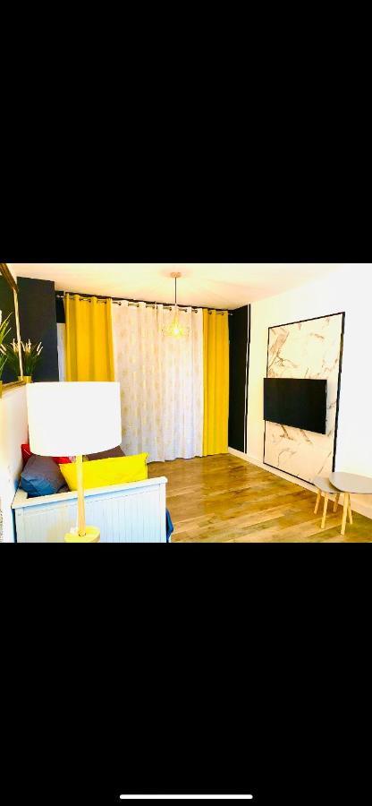 Апартаменты Splendide T2 Neuf Coocoonig Avec Petit Patio Сет Экстерьер фото